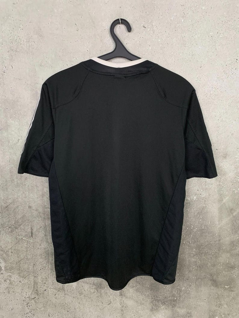 Camiseta de fútbol vintage del Real Madrid 2004/2005, visitante, Adidas, talla M imagen 5