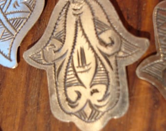 Very small hand engraved Moroccan hand