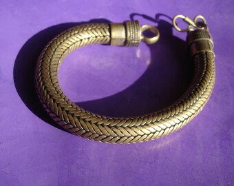 Indian BRASS gold colour hand made snake bracelet       L20 x 1 cm