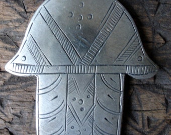 Moroccan Hand pendant (G)