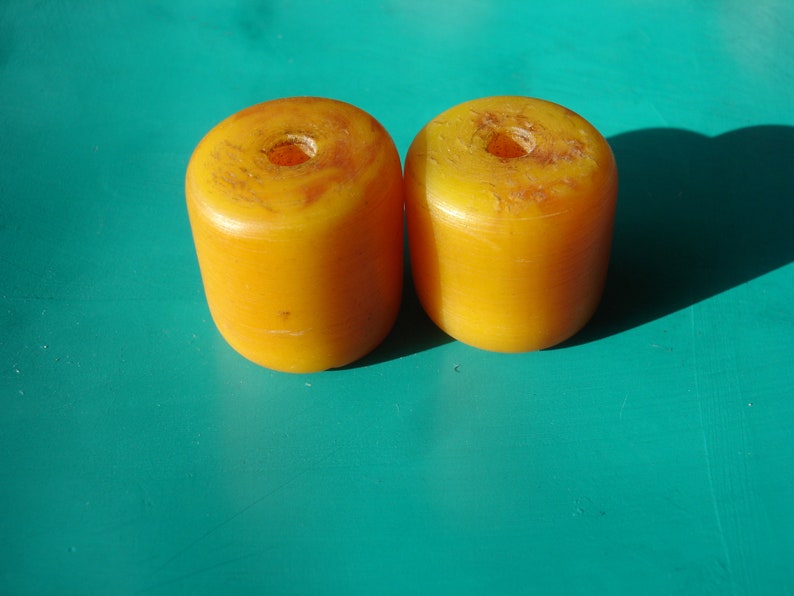 Medium Moroccan orange amber synthetic resin bead 20 x 16mm