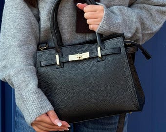 Handmade Genuine Togo Leather Bag, Genuine Togo Leather Bag – Made in Italy with Shoulder Strap and Gold Accessories