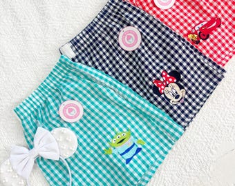 ディズニーキャラクターをモチーフにしたギンガムチェックのショートパンツ