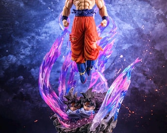 Dragon Ball Goku Ultra Instinct Figure – Anime Statue with Energy Effect – Premium Collectible Figurine – Manga Decor – Otaku Gift – Limited