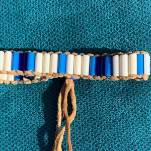 Glass wampum bracelet B-31