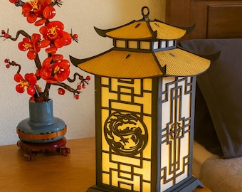 Lámpara decorativa japonesa hecha de madera MDF (linterna)