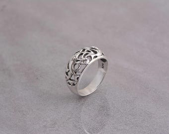Sterling Silver Filigree Ring, Vintage Style Silver Band, Intricate Boho Statement Ring, Handmade 925 Silver Jewelry, Gift for Her