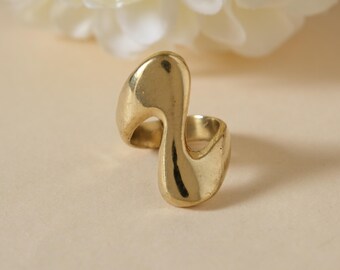 Abstracte koperen ring, moderne ambachtelijke koperen ring, artistieke statement sieraden, minimalistische koperen ring voor vrouwen, handgemaakte koperen ring