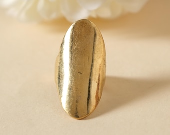 Brass Oval Shield Ring, Minimalist Statement Ring, Bold Artisan Brass Ring, Boho Brass Jewelry, Handmade Wide Ring, Unique Gift for Her