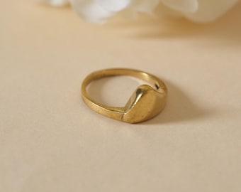 Wave Brass Ring, Minimalist Brass Ring, Simple Brass Band, Modern Boho Jewelry, Handmade Brass Ring for Women, Everyday Dainty Ring