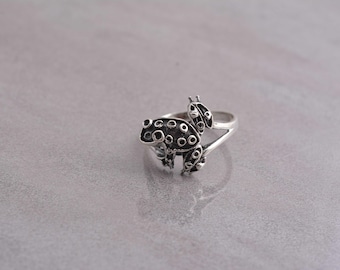 Sterling Silver Frog Ring, Handmade Animal Ring, Cute Frog Jewelry, Artisan Silver Nature Ring, Boho Amphibian Ring for Women & Men