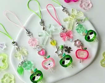 Lucky Applecore Handyanhänger | Tamagotchi Paradise, Digicams, Spielkonsolen | Juninokern | Grün Pink trendige Geschenke
