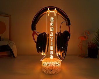 Personalized Headphone Stand-3D Night Light Gamer Gift-Video Game Lover-Custom Gamertag Light Sign-Personalized Streamer Headset Holder-Xmas