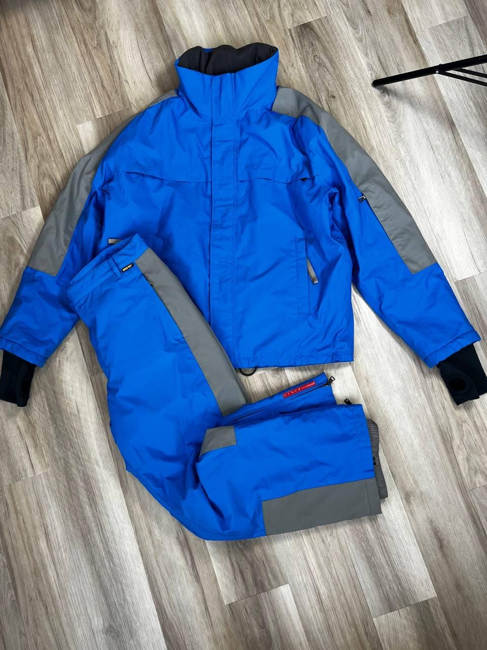 PRADA Gore Tex Ski Snowboarding Luxury Snowsuit Pants + Jacket Red
