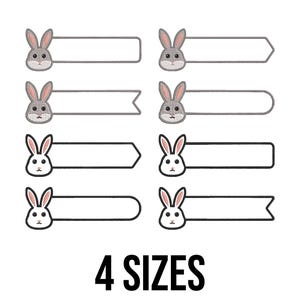 Puede incluir: Ocho diseños de etiquetas con ilustraciones de conejos en gris y blanco. Cada etiqueta tiene forma rectangular con una cabeza de conejo en el lado izquierdo. El texto "4 SIZES" se muestra en negro en la parte inferior de la imagen.