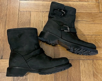 La Canadienne Black Suede Ankle Boots Size 6