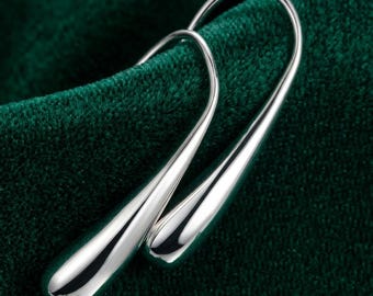 Boucles d'oreilles pendantes élégantes en argent en forme de larme, créoles pendantes goutte d'eau en argent sterling 925, cadeau pour elle, bijoux modernes minimalistes