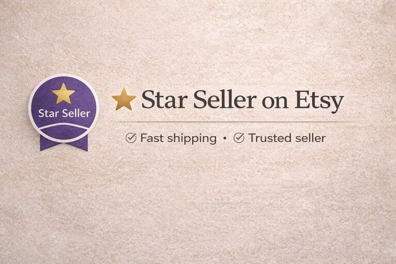 以下が含まれることがあります： 「Star Seller on Etsy」のテキストと金色の星のアイコンを含む画像。金色の星と「Star Seller」の文字が入った紫と白のバッジも表示されています。「Fast shipping」と「Trusted seller」のテキストも含まれています。