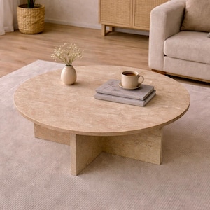 Runder Travertin Couchtisch | Japandi Couchtisch | Minimaler Couchtisch | Moderner Steinoptik Couchtisch | Neutraler Wohnzimmer-Tisch