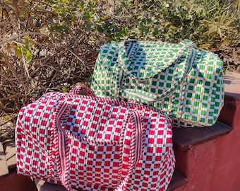 Bolsa de lona acolchada de algodón, bolsa grande para viajes de fin de semana, con estampado de cuadros para llevar de noche.