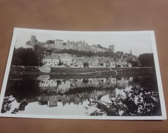 Vintage postcard La Douce France - Châteaux de la Loire, Château de Chinon (24), historical postcard, France, castle, trading card