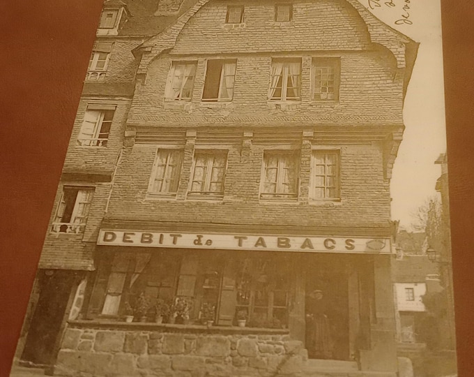Vintage postcard Guingamp – Vieilles Maison de la Place, historical postcard, Brittany, city view, souvenir, collector's card"