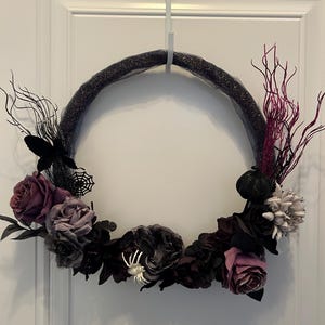 Gothic Halloween Wreath: Dark Floral, Spider & Glitter Pumpkins