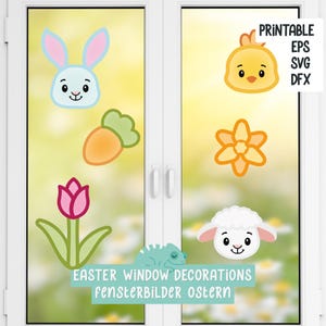 Könnte beinhalten: Oster-Fensterdekorationen mit Hase, Küken, Lamm, Karotte, Blume und Tulpe. Die Dekorationen sind in Pastellfarben gehalten und enthalten den Text "Easter Window Decorations" und "Fensterbilder Ostern".