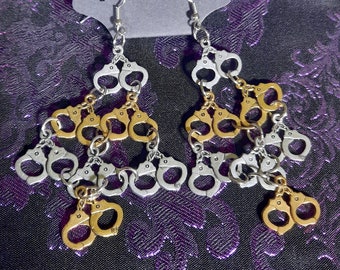 Handcuff earring