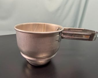 Vintage Foley Flour Sifter With Squeeze Handle