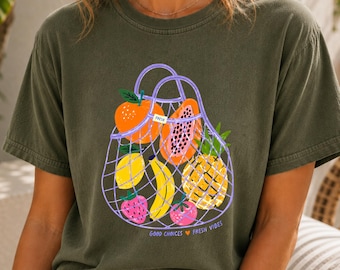 Camiseta Fresh Vibes Fruit Market, Camiseta fofa de verão com frutas, Camiseta colorida de feira livre, Camiseta com estampa de estilo de vida saudável, Presente com estética frutada