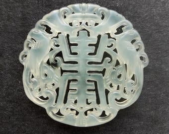 彫刻された龍鳳凰翡翠ペンダント：神話のお守りネックレス - Etsy 日本