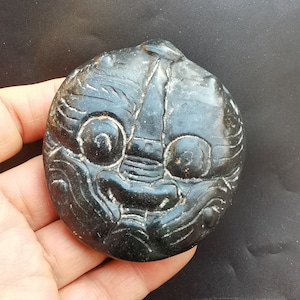 Chinese face black Jade stone Pendant, Carved natural Jade bead,Amulet Mythical Animals Necklace Pendant Jewerly ZB