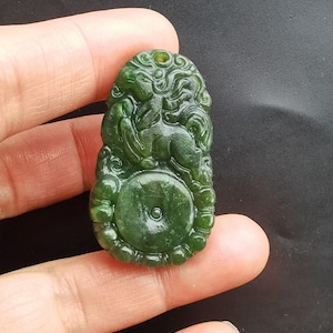 Horse Teardrop,carving natural green Nephrite jade stone pendant,gemstone bead,Amulet Talisman for making handmade Necklace Jewerly N1