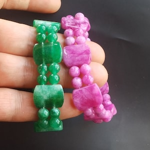 Pulsera ancha con cuentas de piedra de jade verde púrpura, amuleto de dijes, pulsera elástica, pulsera unisex, joyería
