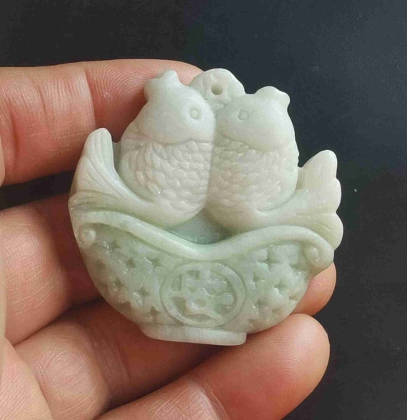 Fine Chinese natural old whitem Jade Carved Amulet Pendant goldfish 