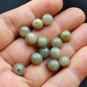Sale on, 13beads 8mm Round smooth,spacer,natural jadeite stone beads,Grade A Natural jade stone, Amulet beads, wholesale jadeite loose beads