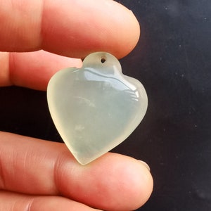 love heart,Carving chinese "xiuyu" natural Green jade stone Pendant,gemstone bead,Healing stone,Amulet Talisman pendant Necklace Jewelry