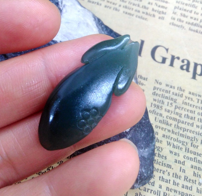 Gourd Flower cheongsam pendant Amulet Talisman hand pendant gemstone bead Natural Nephrite Jade stone,Carved Untreated green jade pendant