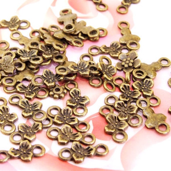 50Beads--- Charm 2Loops 3Petals Flowers  Pendant Bronze Plated Brass Filigree Findings Metal  Earwire Connector Link Beads 6mmx12mm 3G