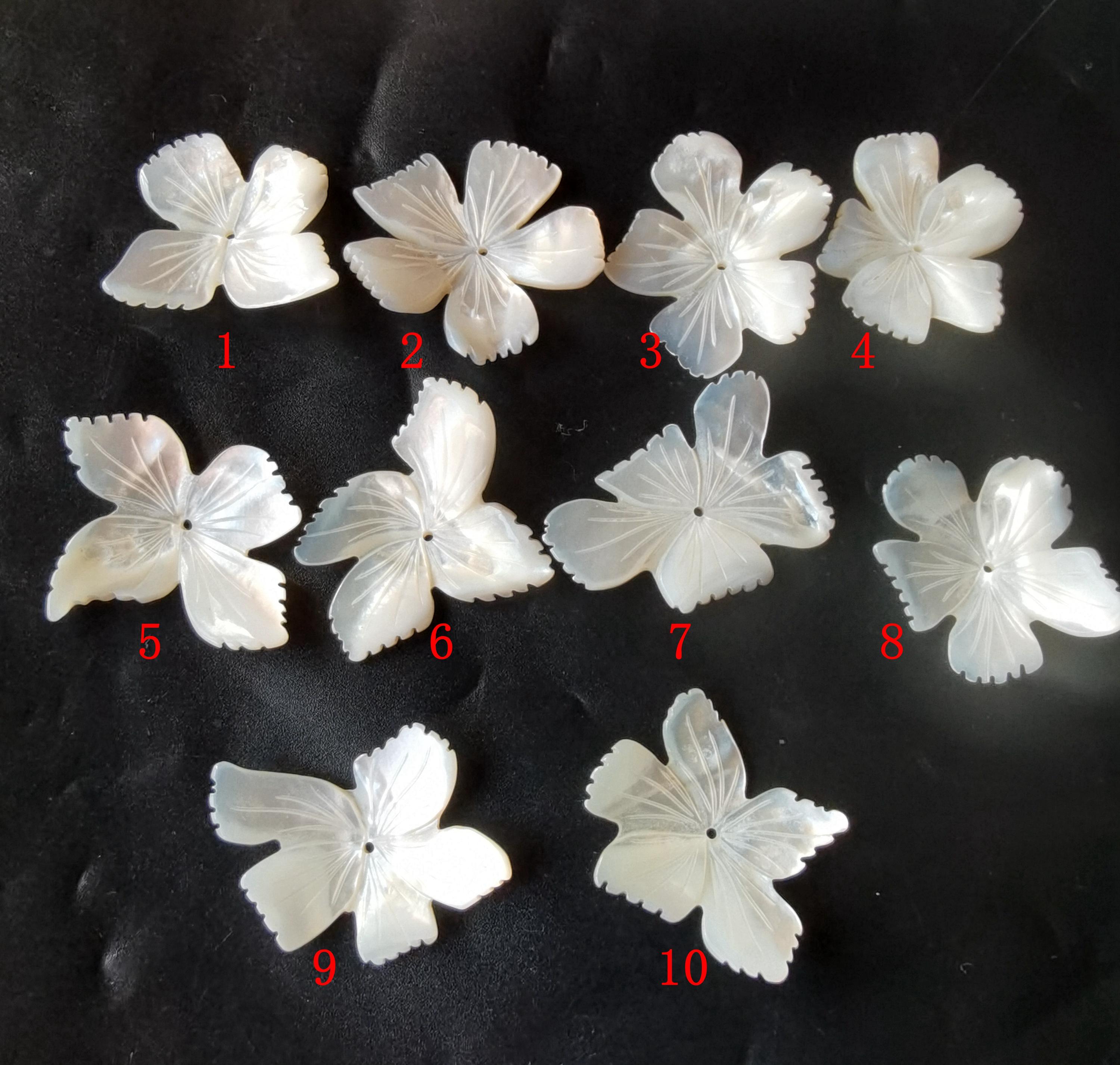 最新作特価 マザーオブパール ペンダントトップ 花彫刻 パール シェル 