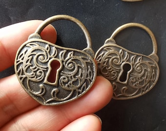 5 Bronze Filigree Heart Locket Charms: Jewelry Making Findings