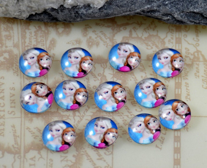 Frozen Elsa Anna Handmade photo glass cabochon glass dome 10mm 12mm 14mm 16mm 18mm 20mm 25mm 30mm For Earring Brooch Ring Necklace Bracelet