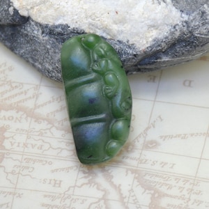 Carved animal Spinach green jade pendant head,Bamboo Nephrite natural jade pendant Gemstone beads ,Fit Handmade Jewelry Necklace Pendant N1