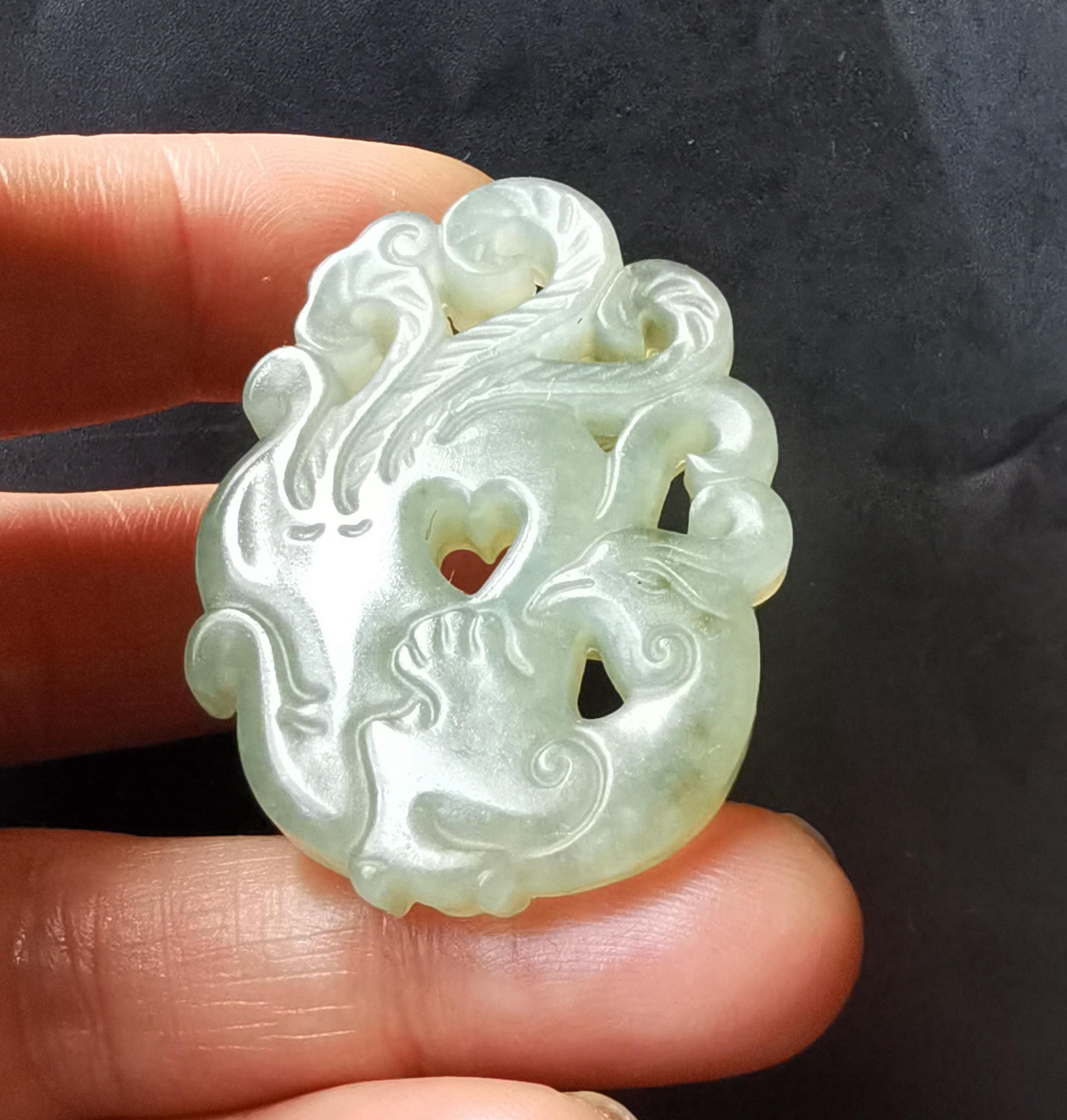 彫刻鳳凰翡翠ペンダント 彫刻された鳳凰翡翠ペンダント：お守りネックレスジュエリー - Etsy 日本