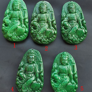 Geschnitzte Grüne Jade Guanyin Bodhisattva Anhänger: Handgefertigte Edelstein Perle