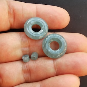 een paar (2 stuks), donut natuurlijke blauwe jadeiet hanger schakel, klasse A, onbehandeld, jadesteen uit Guatemala, amulet ketting hanger sieraden maken