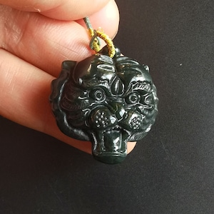 Chinese Tiger head natural dark green stone pendant,Carved natural stone,Chinese Amulet Mythical Animals Necklace Pendant Jewerly MB