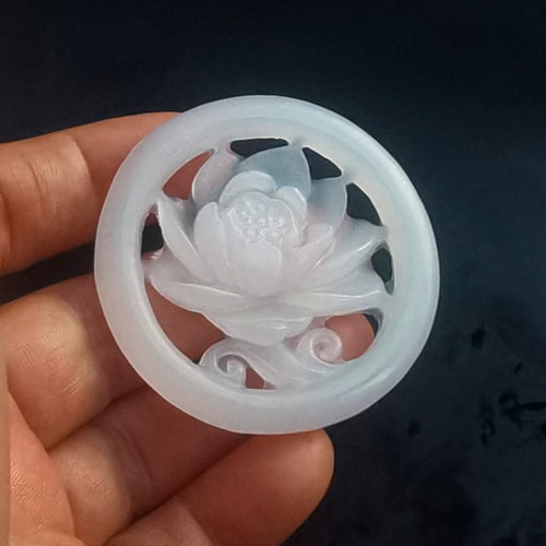 Chinese beautiful natural white jade hand-carved lotus flower pendant 