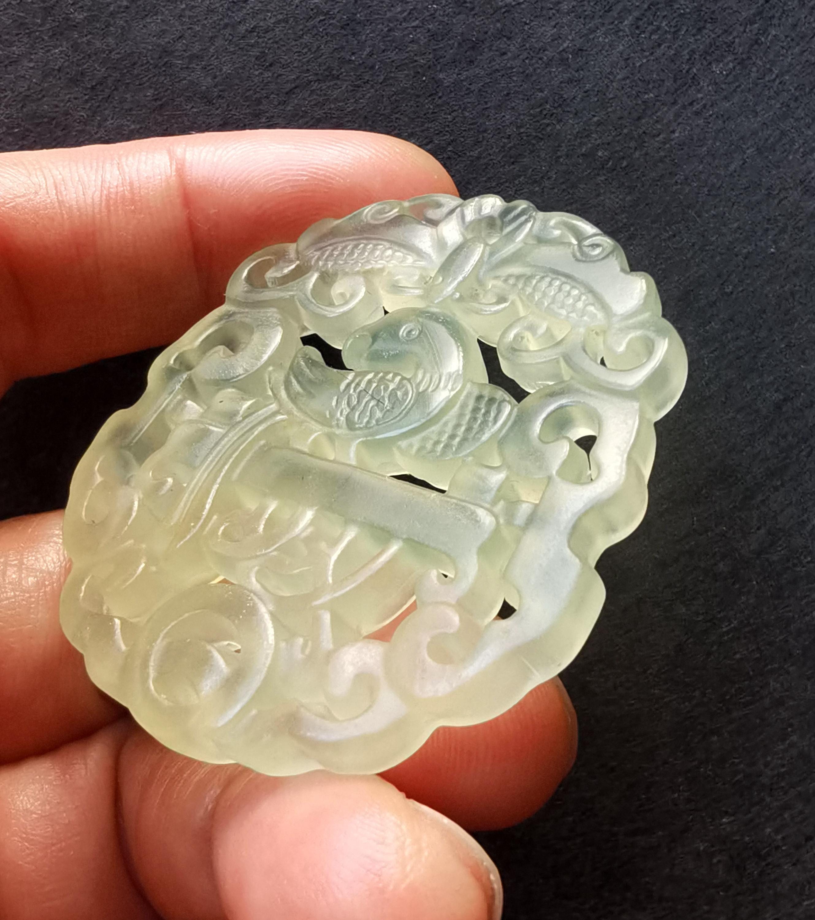 3D彫刻翡翠石鳥コウモリペンダント:幸運のお守りチャーム - Etsy 日本 3D彫刻翡翠石鳥コウモリペンダント:幸運のお守りチャーム - Etsy 日本
